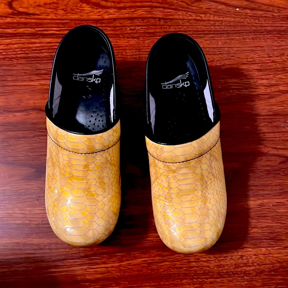Dansko shoes